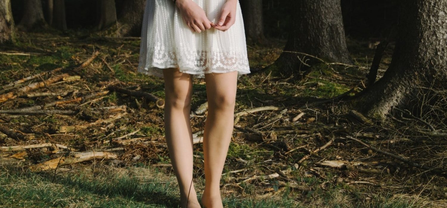 sundress_summer_dress_girl_woman_legs_forest_nature_environment-971002